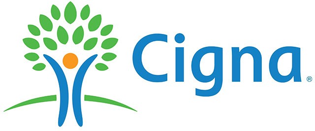 Logotipo de Cigna con árbol, hoja verde y figura humana naranja, símbolo de salud y bienestar.